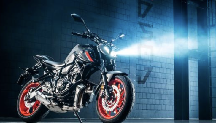 Yamaha MT-07 2021: tante novità e prezzo da 6.999 euro - Foto 9 di 16