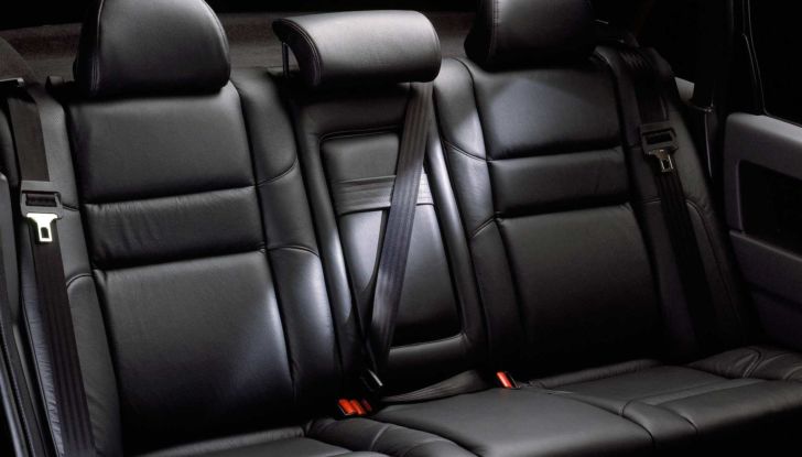 Cinture sicurezza posteriori obbligatorie 2020