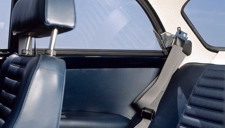 Cinture sicurezza posteriori obbligatorie 2020