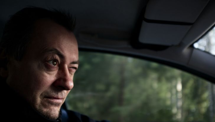 Guida notturna buio vista scarsa