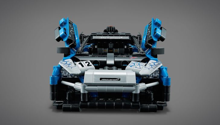 LEGO Technic McLaren Senna GTR