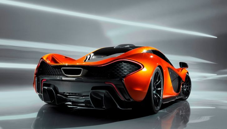 McLaren Artura supercar 2021