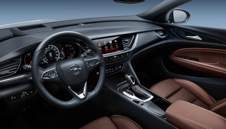 Opel Insignia 2021