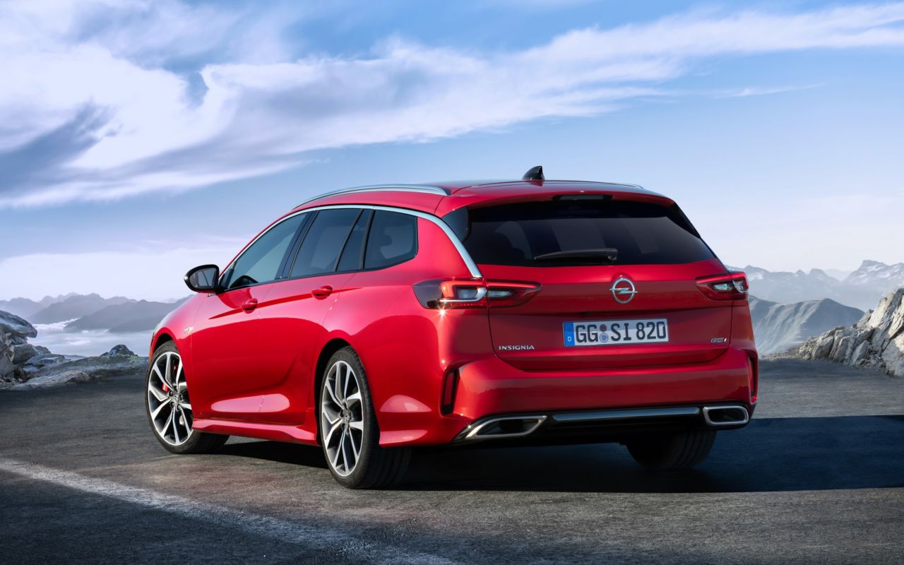 Opel Insignia 2021: la seconda generazione con motori più puliti - Infomotori