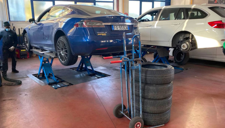 Pirelli invernali Winter davvero elettrici e sicuri anche sulla Tesla! - Foto 18 di 18