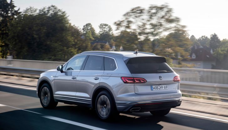 Volkswagen Touareg eHybrid Touareg R 2021