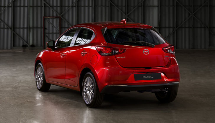 Prova su strada Mazda2 1.5 Mild Hybrid 90 CV - Foto 6 di 10