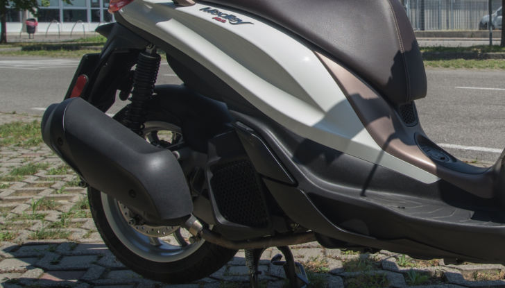 Prova Piaggio Medley 125: il ruote alte per annullare il traffico cittadino - Foto 5 di 26