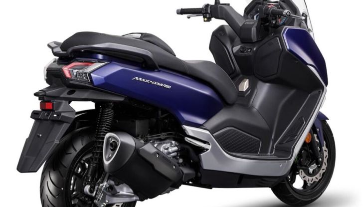 Sym Maxsym 400: il maxi scooter orientale è tutto nuovo - Foto 3 di 7