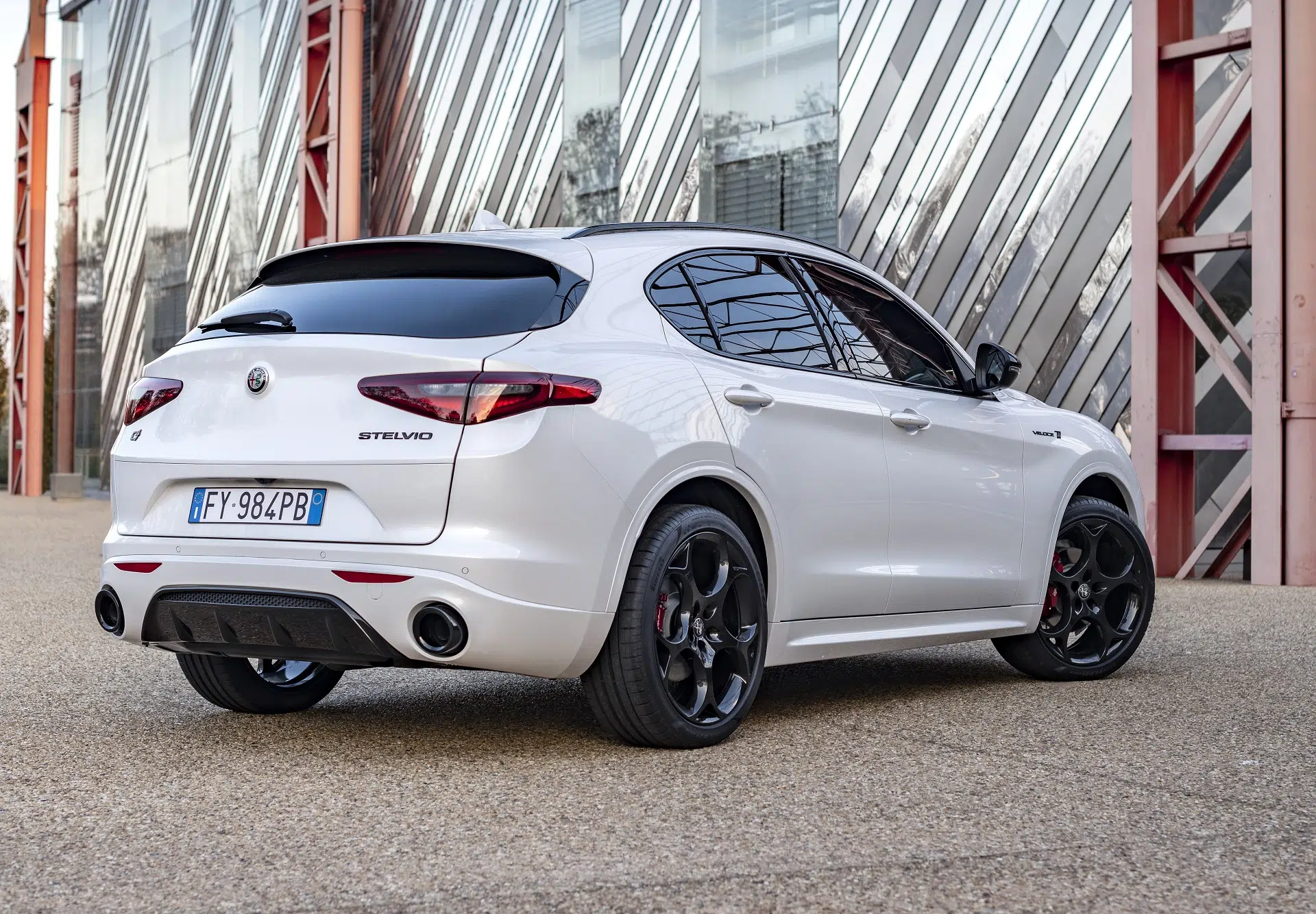 Alfa Romeo Giulia e Stelvio Veloce Ti 2021
