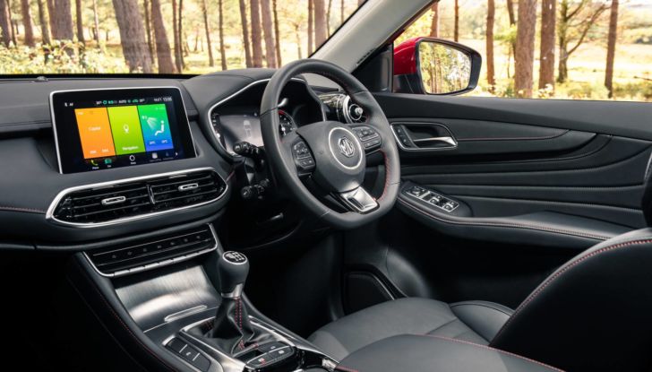 MG EHS Plug-in Hybrid 2021