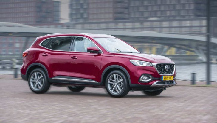 MG E-HS Plug-in Hybrid 2021