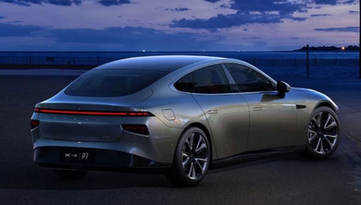 La Cina è vicina e avanti nelle vetture elettriche - Foto 7 di 13