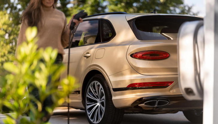 Bentley Bentayga Hybrid: l’ibrida inglese di lusso si rinnova - Foto 5 di 7