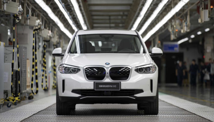 Brilliance BMW iX3: la Cina è sempre più vicina! - Foto 1 di 10