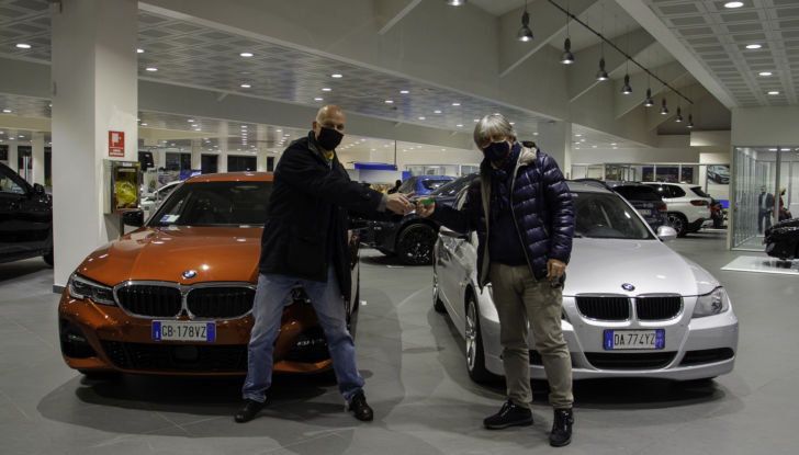 Nuova BMW Serie 3 debutta nel 2025, anche in versione elettrica - Foto 1 di 20