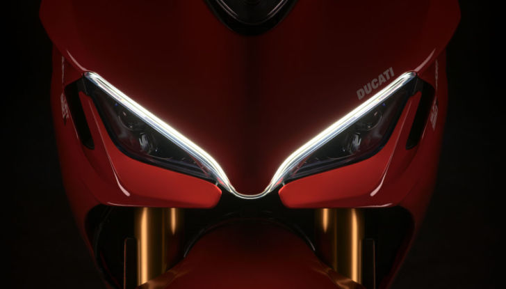 Ducati: al via la produzione della nuova SuperSport 950 - Foto 6 di 6