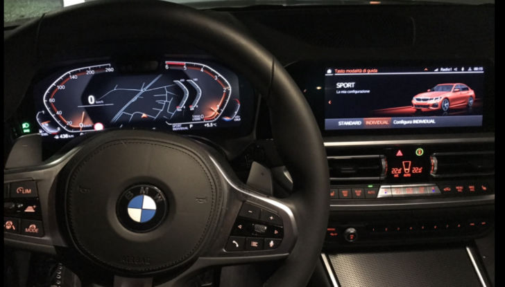 Nuova BMW Serie 3 debutta nel 2025, anche in versione elettrica - Foto 15 di 20