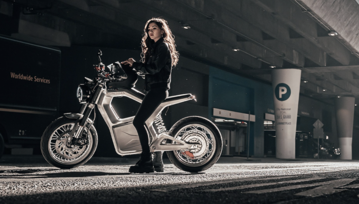 Metacycle Sondors: la piccola moto elettrica più economica che ci sia - Foto 8 di 12