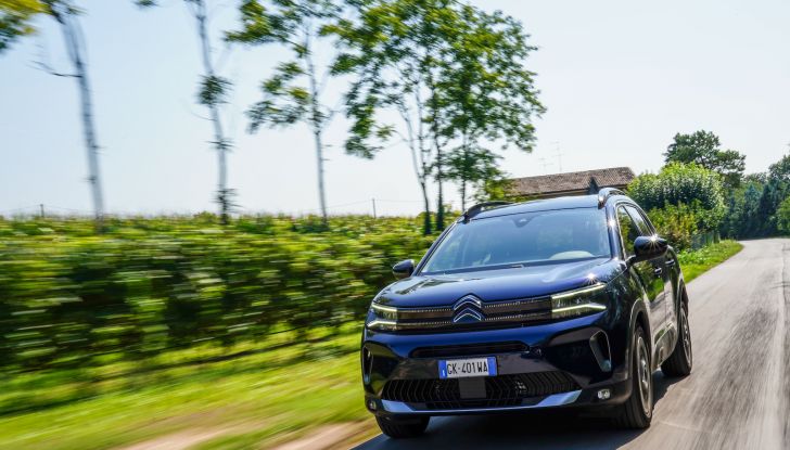 SUV Citroën C5 Aircross Hybrid Plug-in: Test Drive - Foto 10 di 35