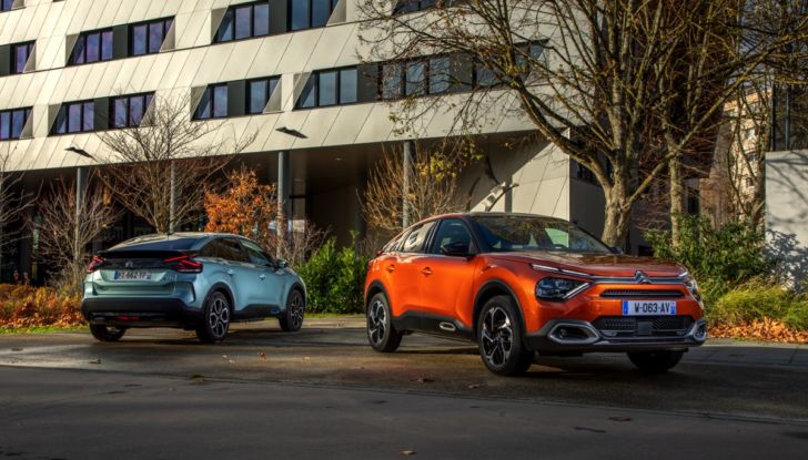 [VIDEO] Prova su strada nuova Citroën C4, il comfort dal benzina al 100% elettrico - Foto 10 di 40