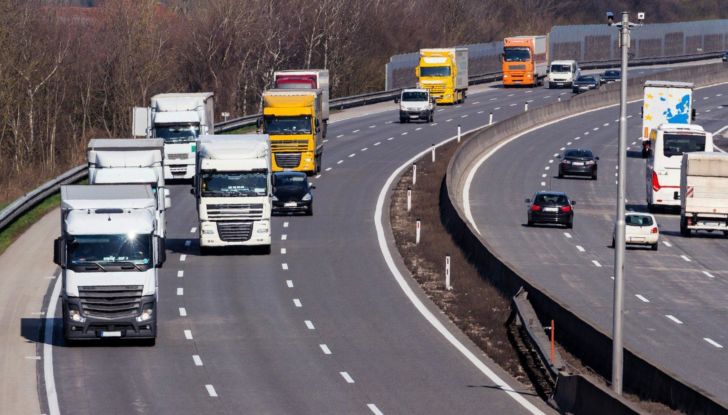 Limiti divieti circolazione camion 2021