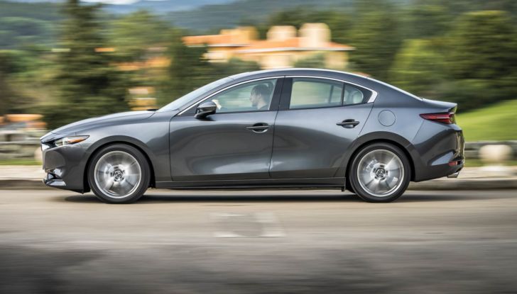 Mazda 3 Sedan 2021