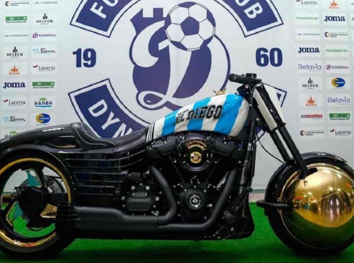 Maradona: nella sua eredità anche una Harley-Davidson customizzata -  Infomotori