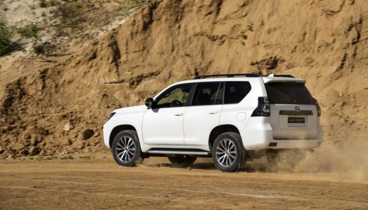 Toyota Land Cruiser MY2021