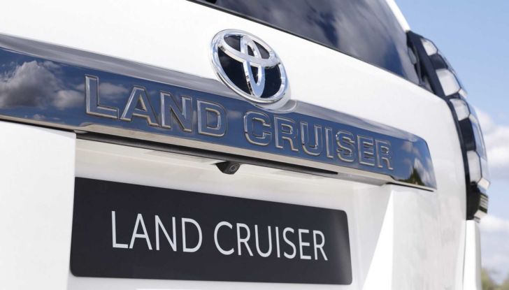 Toyota Land Cruiser MY2021