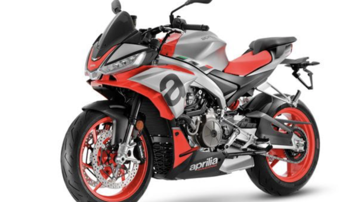 Aprilia Tuono 660: il prezzo della media sportiva della Casa di Noale - Foto 14 di 20