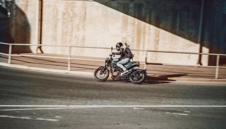 Husqvarna Svartpilen: arriva anche la versione 125 - Foto 5 di 9