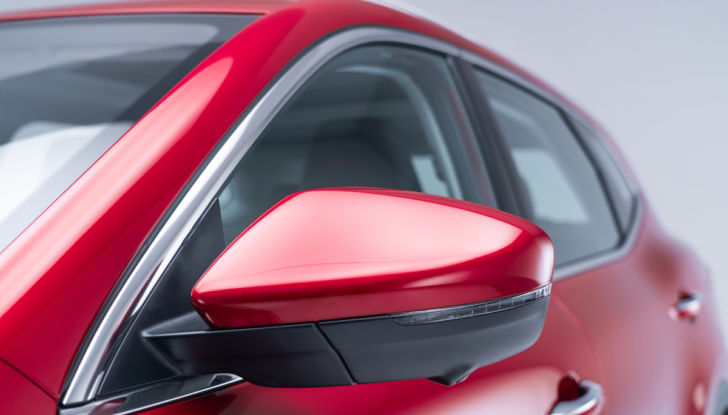 MG EHS Plug-in Hybrid 2021: caratteristiche e prezzi - Foto 3 di 39