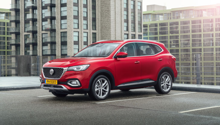 MG EHS Plug-in Hybrid 2021: caratteristiche e prezzi - Foto 30 di 39