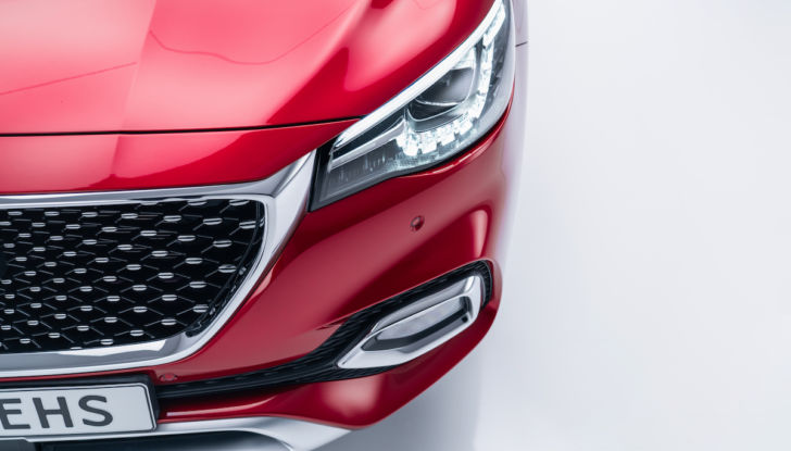 MG EHS Plug-in Hybrid 2021: caratteristiche e prezzi - Foto 6 di 39