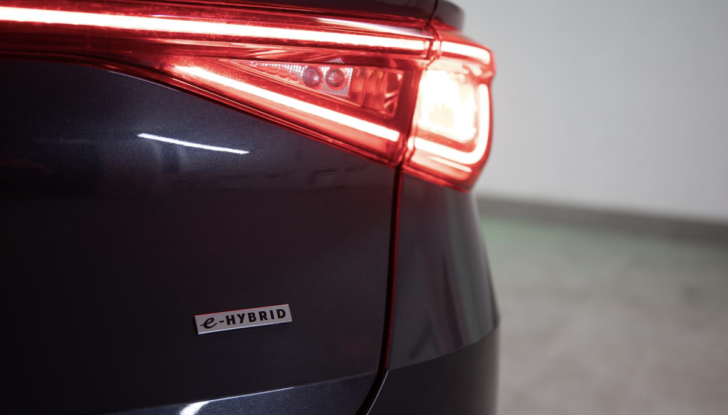 Seat Leon Sportstourer: più tecnologia, comfort e motorizzazioni - Foto 1 di 9