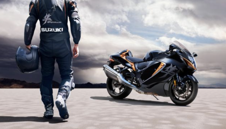 Suzuki Hayabusa: ecco la GP Edition per gli appassionati del Motomondiale - Foto 18 di 23