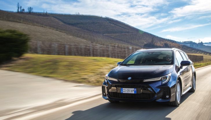 [VIDEO] Prova Suzuki Swace Hybrid 2021: La station wagon ecologica ed economica - Foto 25 di 30