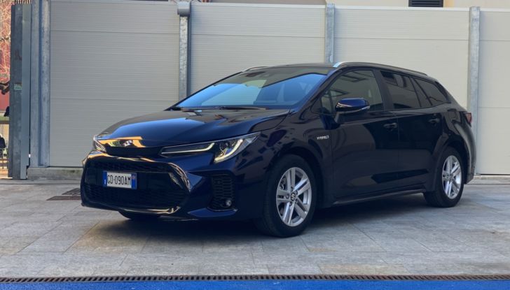 [VIDEO] Prova Suzuki Swace Hybrid 2021: La station wagon ecologica ed economica - Foto 9 di 30