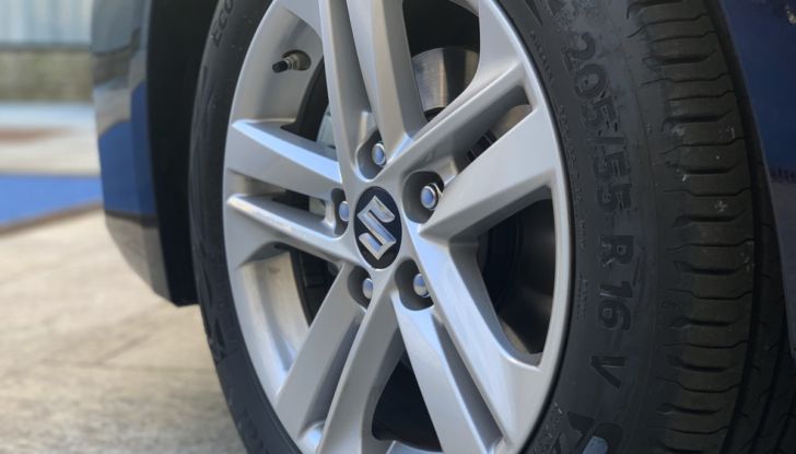 [VIDEO] Prova Suzuki Swace Hybrid 2021: La station wagon ecologica ed economica - Foto 5 di 30