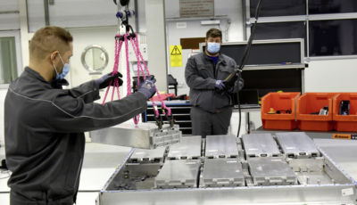 Volkswagen dà vita a un centro per il riciclo delle batterie per auto