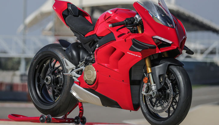 Panigale V4