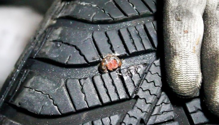 Kit riparazione gomme 2021