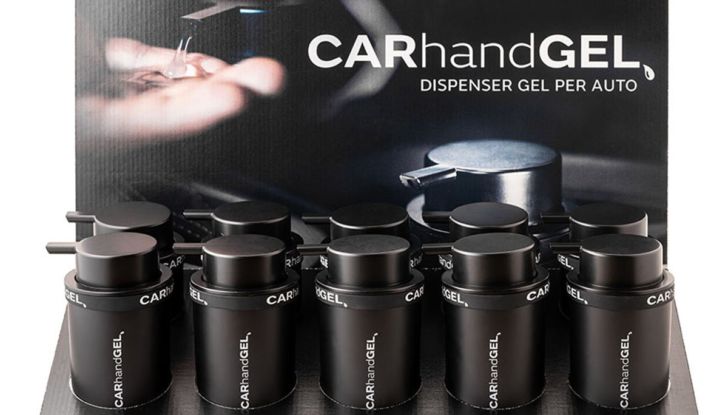 CARhandGEL è il primo dispenser di Gel igienizzante specifico per auto - Foto 2 di 12