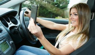 Sicurezza in auto: i dieci comportamenti vietati al volante