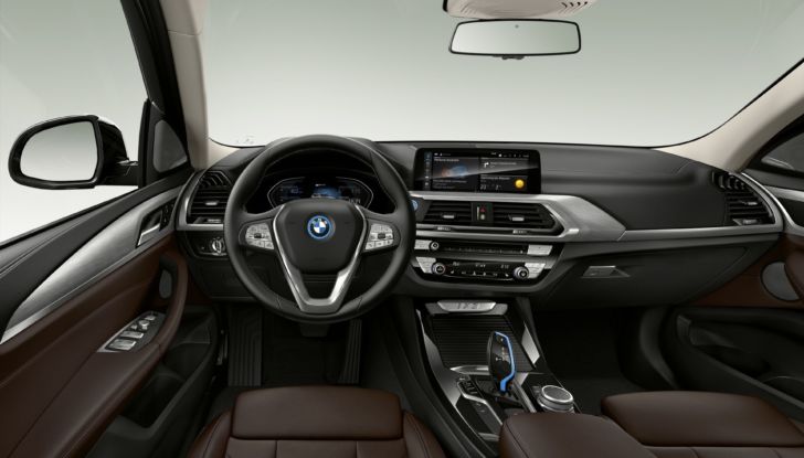 BMW iX3 Interni