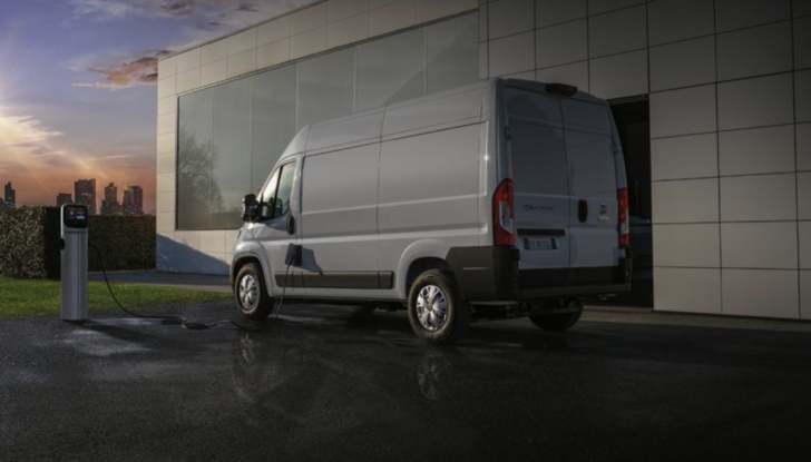 Al via gli ordini dell’innovativo E-Ducato di Fiat Professional - Foto 9 di 11