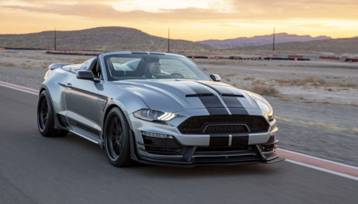 Ford Shelby Super Snake Speedster: 836 CV di godimento - Foto 11 di 13