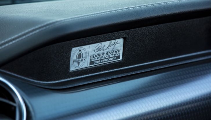 Ford Shelby Super Snake Speedster: 836 CV di godimento - Foto 5 di 13