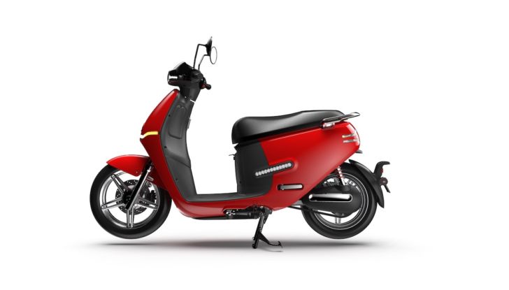 Horwin EK3: il nuovo scooter elettrico per la mobilità cittadina - Foto 10 di 13